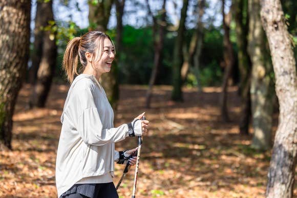 シーガイア周辺の美しい自然、安全で歩行しやすい環境が認められ、2010年10月アジア初の国際認定コースに。
初心者向けコースからトレーニングコースまでコースは3種類あり、体調や好みに合わせてお選びいただけます。
ホテルを中心とした阿波岐原森林公園一体が健康増進やスポーツトレーニングに最適な環境を提供します。