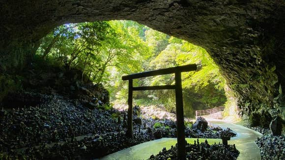天岩戸神社