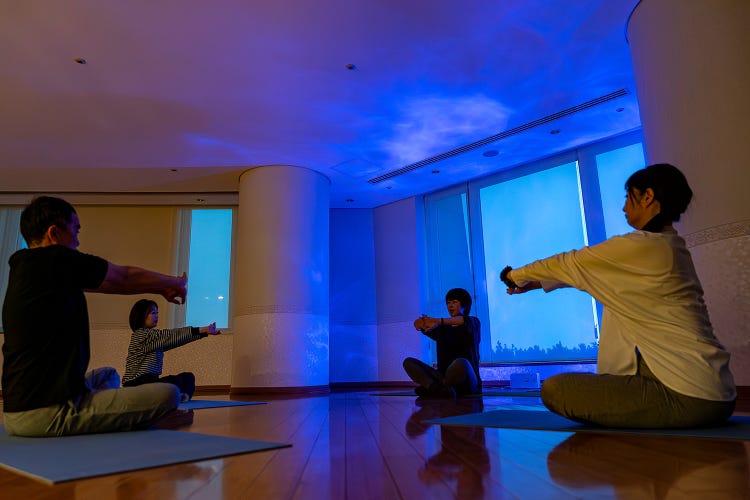 Sleep-inducing relaxation stretches