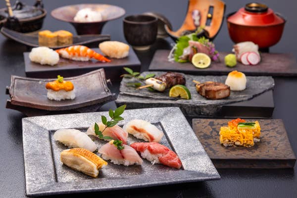 Sushi Kaiseki "Take"